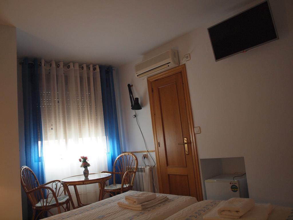 Hostal Yuste Garganta la Olla Exterior foto